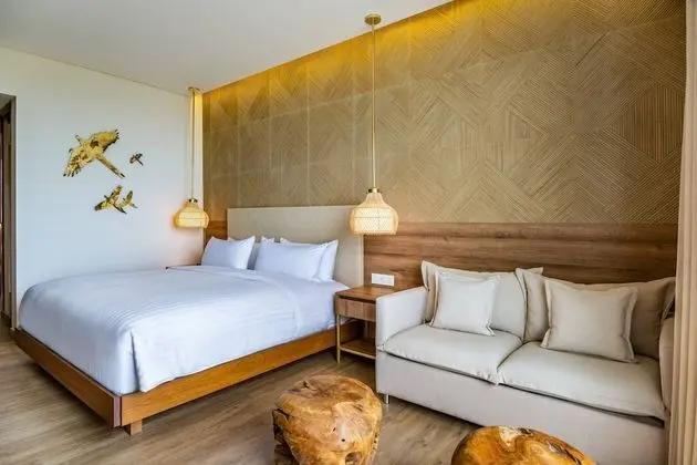 Oda, 1 En Büyük (King) Boy Yatak ve Çekyat, Sigara İçilmez, Balkon