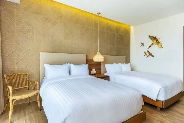Oda, 2 Çift Kişilik Yatak, Sigara İçilmez, Balkon