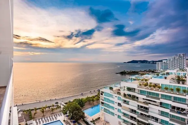 Oda, 2 Çift Kişilik Yatak, Sigara İçilmez, Balkon