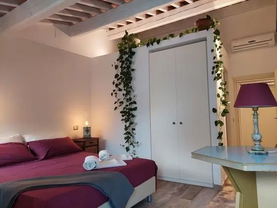 Tek Büyük veya İki Ayrı Yataklı Oda, Balkon