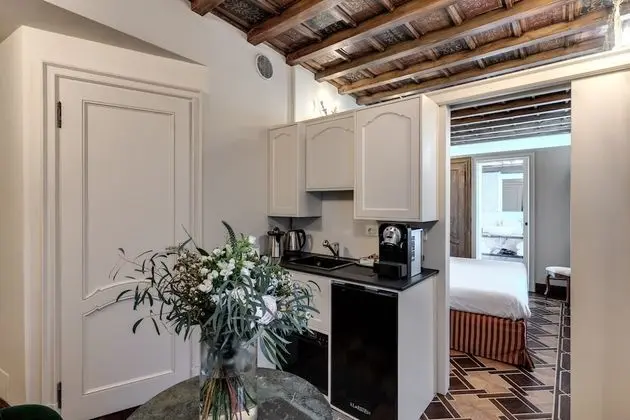 Apart Daire, Ek Bina (via Morigi 8)