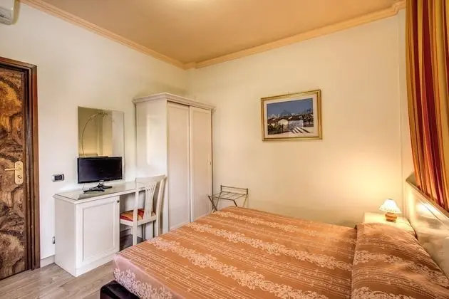 Tek Kişilik Oda, 1 Tek Kişilik XL Yatak, Özel Banyo, Bahçe Manzaralı