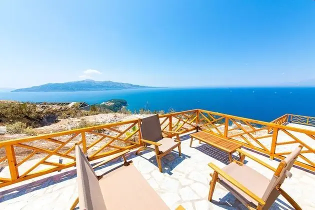 Junior Süit, Teras, Deniz Manzaralı