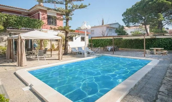 Apart Daire, 4 Yatak Odası