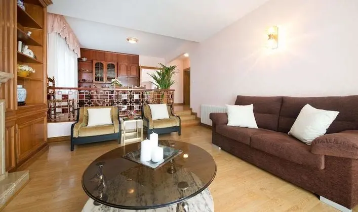 Apart Daire, 4 Yatak Odası