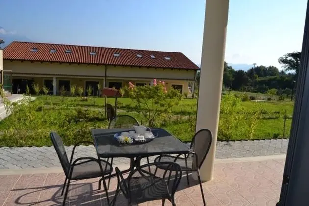 Tek Büyük Yataklı Oda, Teras