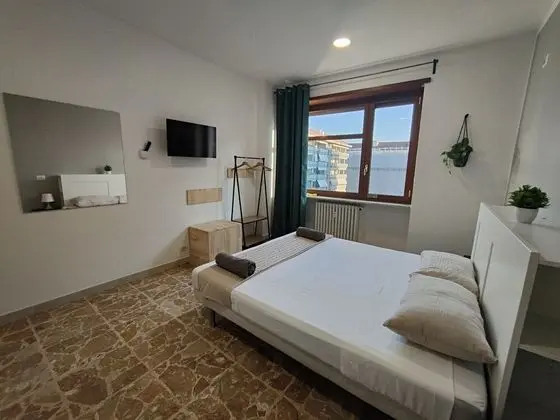 Economy Tek Büyük veya İki Ayrı Yataklı Oda