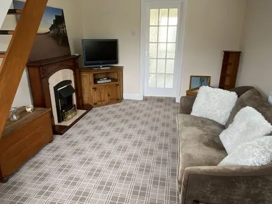 Ev (4 Bedrooms)