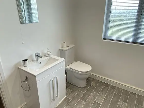Ev (4 Bedrooms)