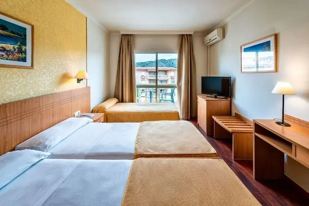 Üç Kişilik Oda (3 adults)