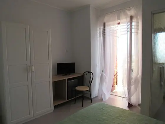 Superior Tek Büyük Yataklı Oda, Deniz Manzaralı