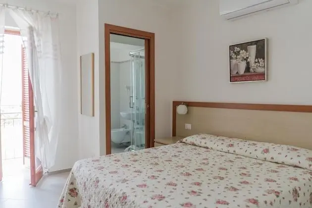 Superior Tek Büyük Yataklı Oda, Deniz Manzaralı