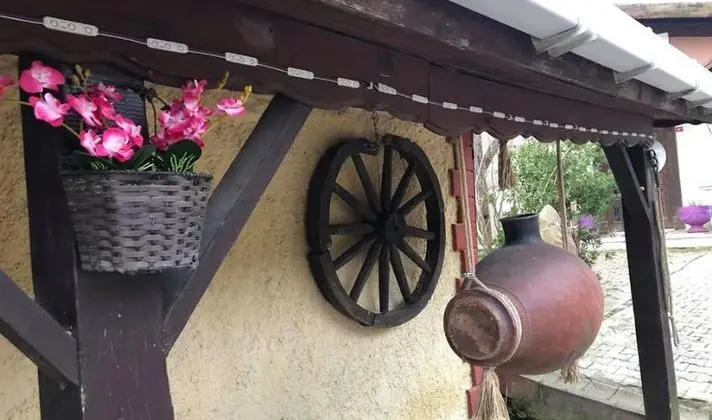 Geniş Oda