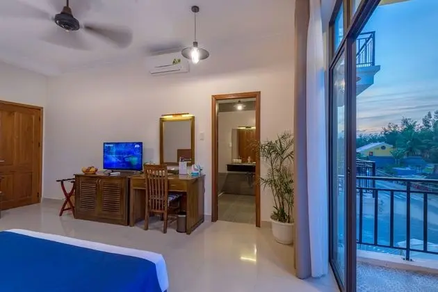 Deluxe Üç Kişilik Oda, 1 Yatak Odası, Balkon, Okyanus Manzaralı