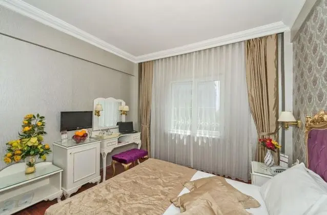 Standart Oda, Şehir Manzaralı