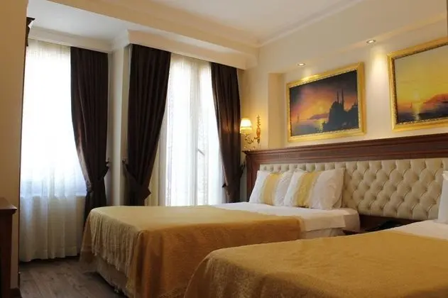 Triple, Şehir Manzaralı