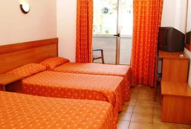 1 Çift Kişilik Veya 2 Tek Kişilik Yatak Without Balcony