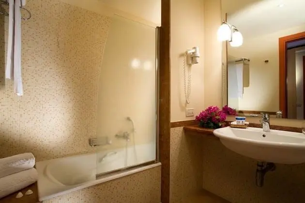 Classic Tek Büyük Yataklı Oda, 1 Çift Kişilik veya 2 Tek Kişilik Yatak