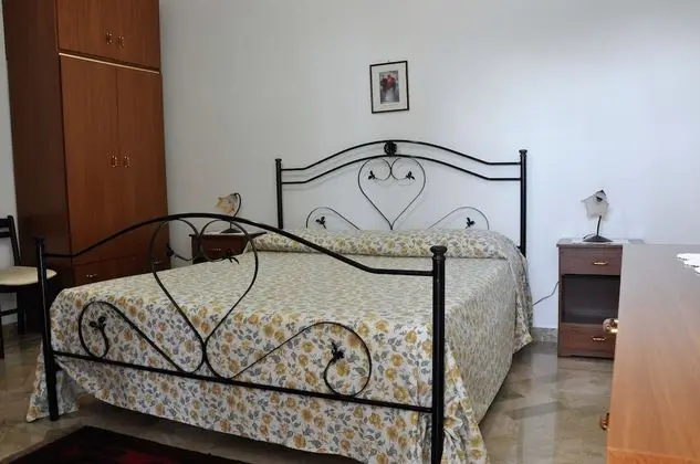 Tek Büyük Yataklı Oda, Banyolu/Duşlu
