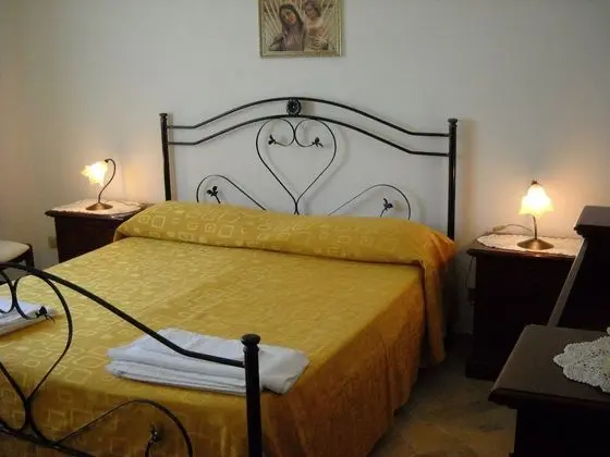 Tek Büyük Yataklı Oda, Özel Banyo (External)