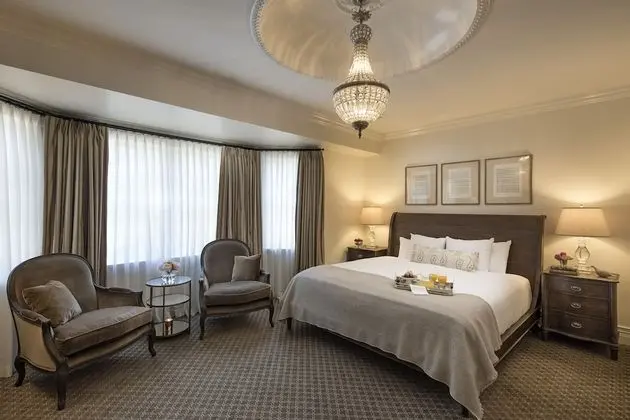 Classic Oda, 1 En Büyük (King) Boy Yatak (Classic Room King Bed)