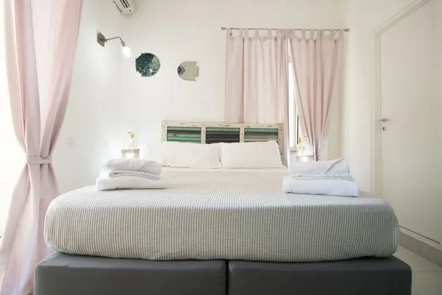 Tek Büyük Yataklı Oda, Balkon