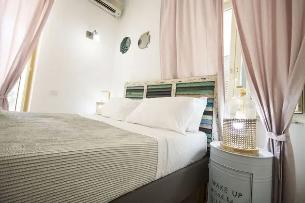 Tek Büyük Yataklı Oda, Balkon