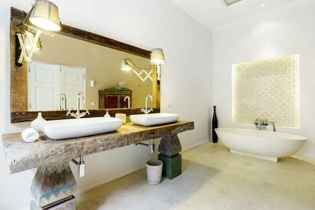 5 Bedrooms with Private Pool Villa