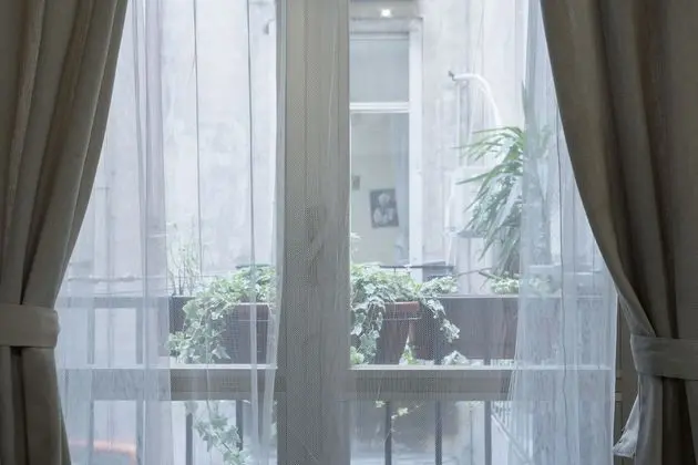 Comfort Tek Büyük veya İki Ayrı Yataklı Oda