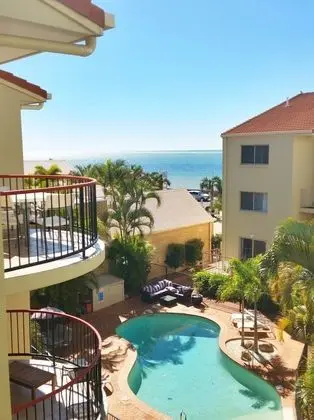 2 Bedroom Apartment - Pool View