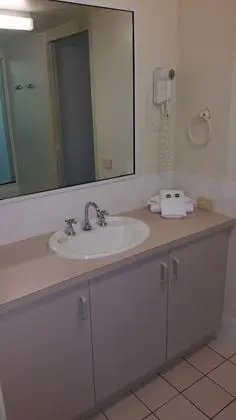 2 Bedroom Apartment - Pool View
