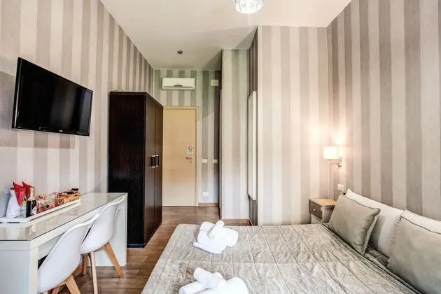 Standard Tek Büyük veya İki Ayrı Yataklı Oda