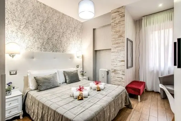 Standard Tek Büyük veya İki Ayrı Yataklı Oda