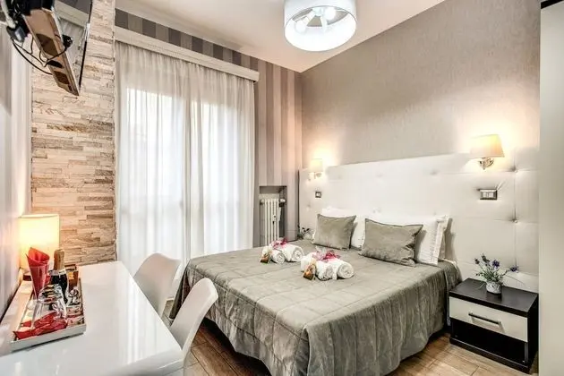 Standard Tek Büyük veya İki Ayrı Yataklı Oda