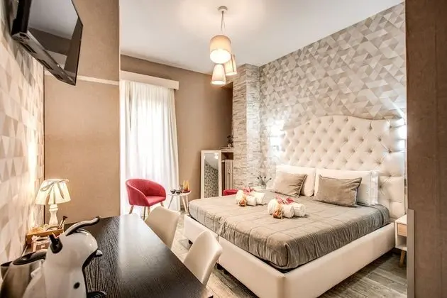 Standard Tek Büyük veya İki Ayrı Yataklı Oda