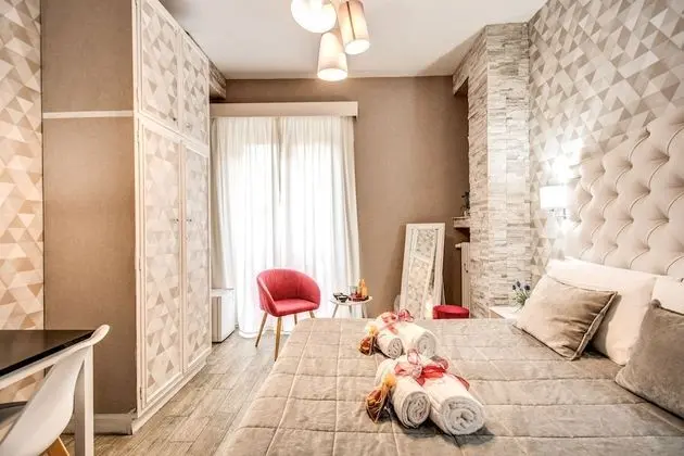 Standard Tek Büyük veya İki Ayrı Yataklı Oda