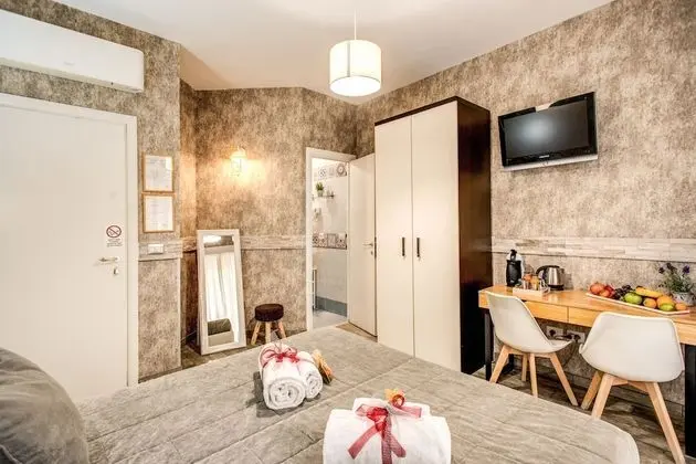 Standard Tek Büyük veya İki Ayrı Yataklı Oda