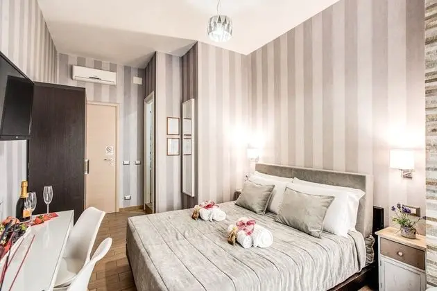 Standard Tek Büyük veya İki Ayrı Yataklı Oda