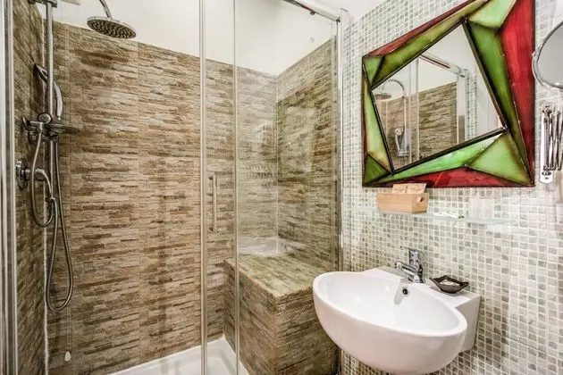 Standard Tek Büyük veya İki Ayrı Yataklı Oda