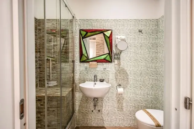 Standard Üç Kişilik Oda