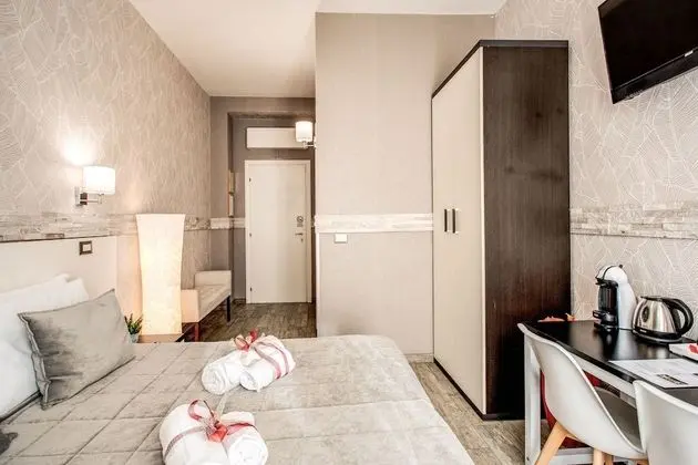 Deluxe Tek Büyük veya İki Ayrı Yataklı Oda