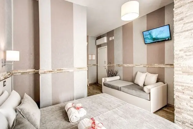 Deluxe Üç Kişilik Oda