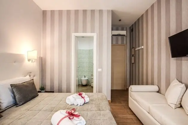 Deluxe Üç Kişilik Oda