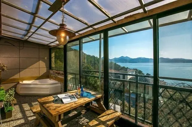 Oda (Sansan(Monica))