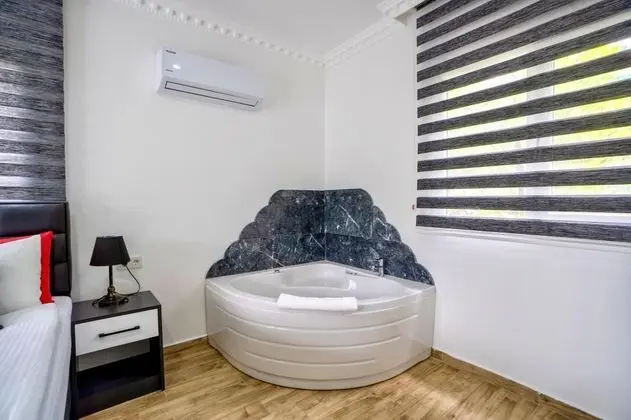 Özel Havuzlu Villa, Doğa Manzaralı, Jakuzili
