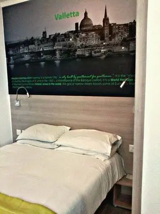 Economy Tek Büyük veya İki Ayrı Yataklı Oda