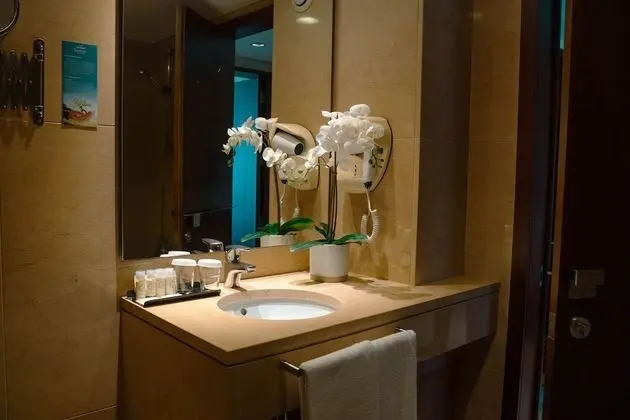 İki Ayrı Yataklı Oda, Balkon, Nehir Manzaralı