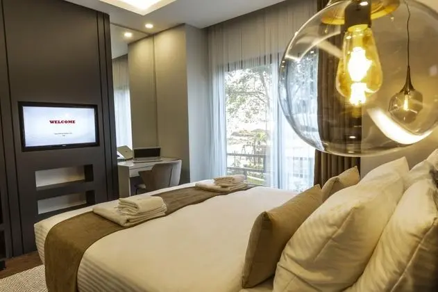 Executive Suite, Deniz ve Dağ Manzaralı, Giriş Katı