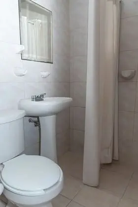 Deluxe Dört Kişilik Oda, 2 Büyük (Queen) Boy Yatak (Dos Camas Dobles)