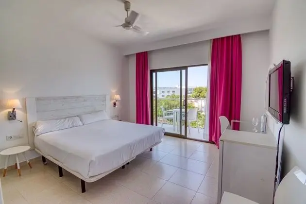 Büyük Yataklı Tek Kişilik Oda, Balkon